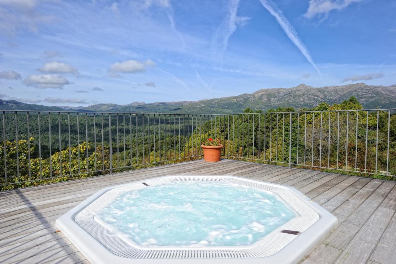 Appartement Du Tourisme Zonza Esterno foto